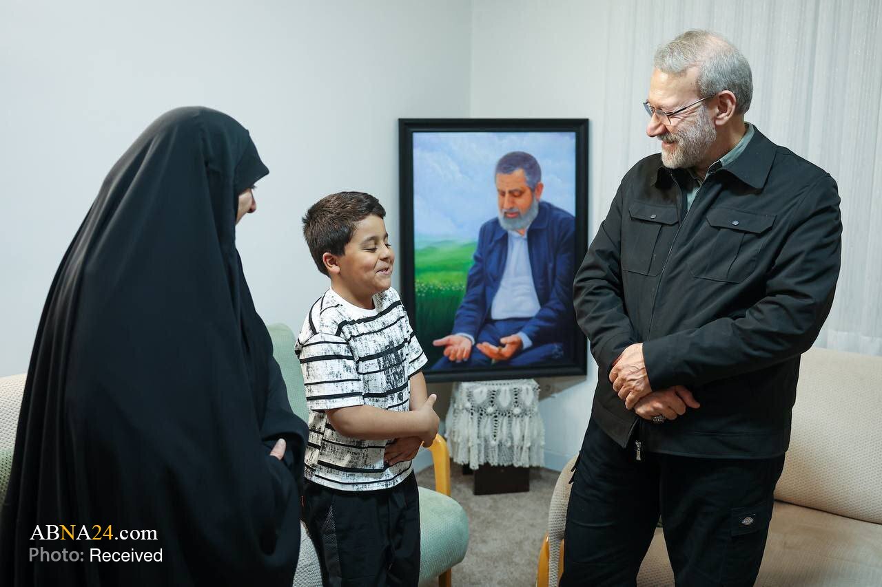 لاریجانی: حاج رمضان خدمات ارزنده‌ای داشت و واقعاً حقی بر گردن همه ما دارد