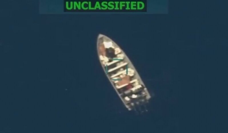 ABD’den Karayipler’de Saldırı: Trump’ın Emriyle Uyuşturucu Gemi­sine Operasyon, Üç Kişi Öldü