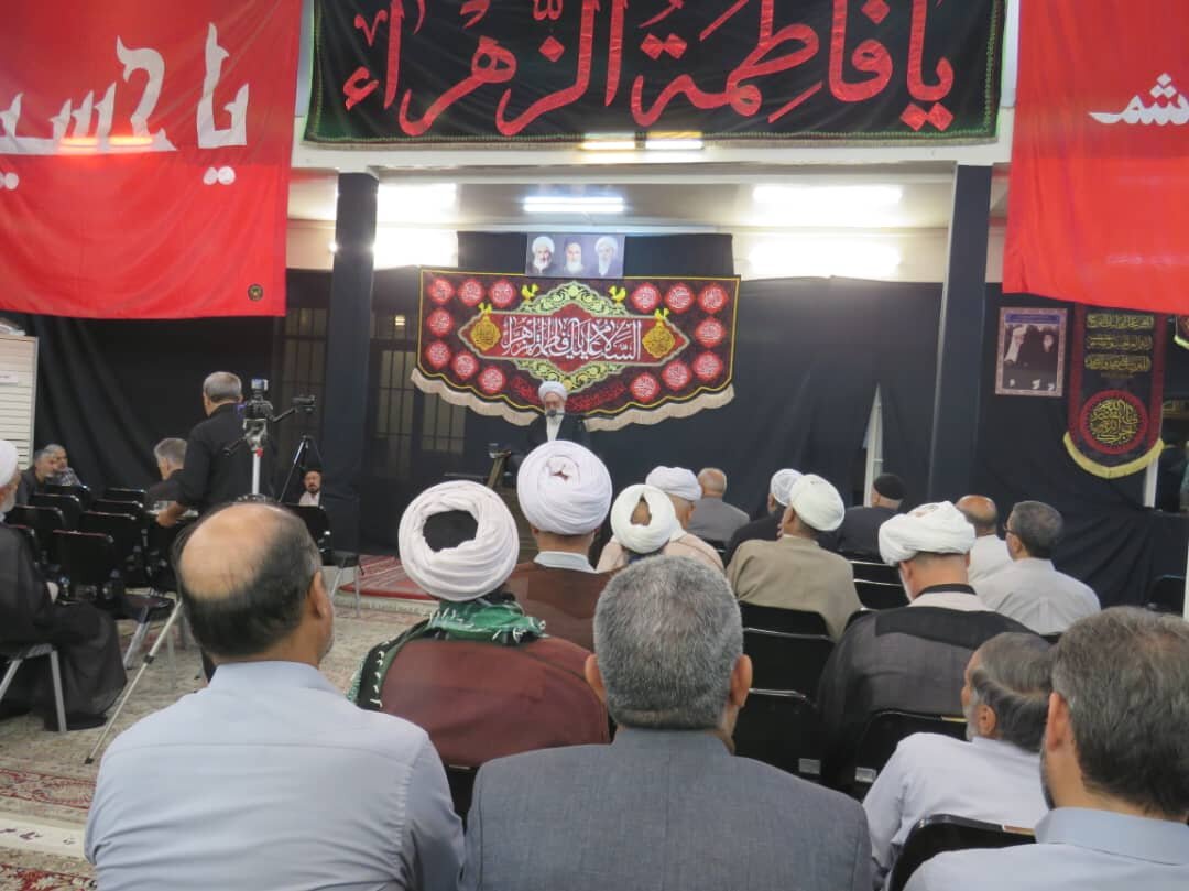 مراسم سوگواری ایام فاطمیه اول در دفتر مرحوم آیت‌الله‌ فاضل لنکرانی برگزار شد