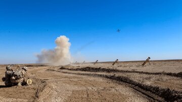 ایران کے شمال مغرب میں سپاہ کی سجیل ڈرون یونٹس کی جنگی مشقیں