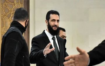 Ayon sa PressTV, nagpahayag si Jolani ng kahandaang makipagtulungan sa Israel, binanggit ang “mga karaniwang kaaway” tulad ng Hezbollah at Iran