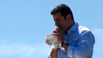 “Demirtaş ragihand: Aşti wateya xwe nîne heke ev merc ne bê têkirin”