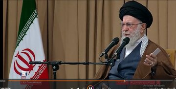 Serokê Şoreşê: "Birîna piştgirî ji rejîma Sîhyonîst, şertê pêşîn ê her guhertineke di têkiliyên Amerîkayê de ye"