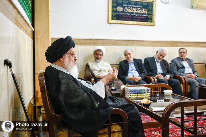 Photos: Members of Ayatollah Milani Congress meet with scholars, Grand Ayatollahs in Qom