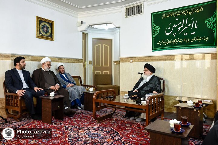 Photos: Members of Ayatollah Milani Congress meet with scholars, Grand Ayatollahs in Qom