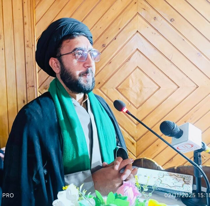 تقرير مصور/ مراسم حفل إزاحة الستار عن كتاب "المفهوم القرآني للغدير" في مدينة سكاردو الباكستانية