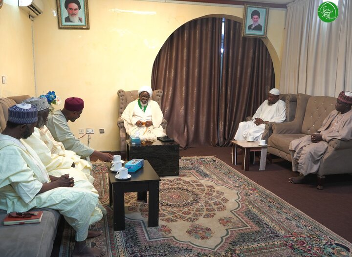 عالم برجستۀ اهل سنت نیجریه با شیخ زکزاکی دیدار کرد + تصاویر
