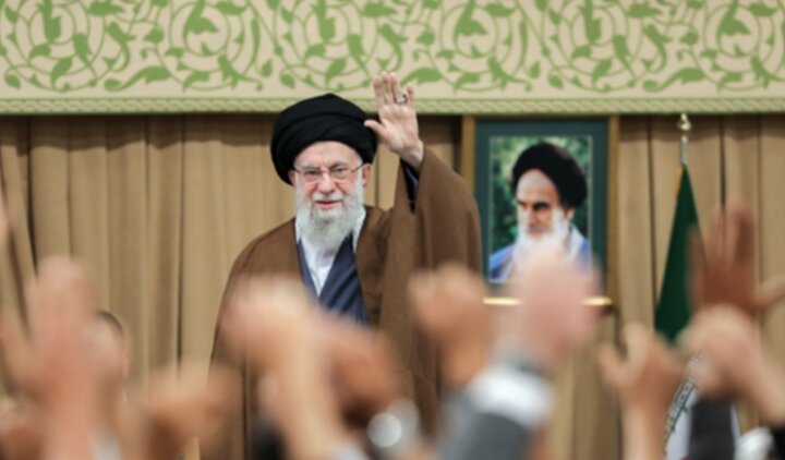 İmam Xamenei Həzrətləri: İslam Respublikası ilə ABŞ arasındakı ixtilaf taktiki deyil, zati və həqiqidir