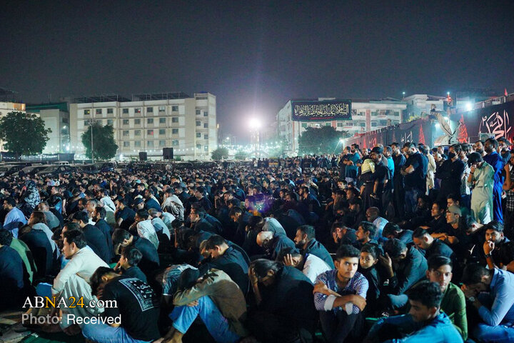 عکس خبری | حضور گسترده جوانان در مراسم شهادت حضرت زهرا(س) در پارک نشتر کراچی پاکستان