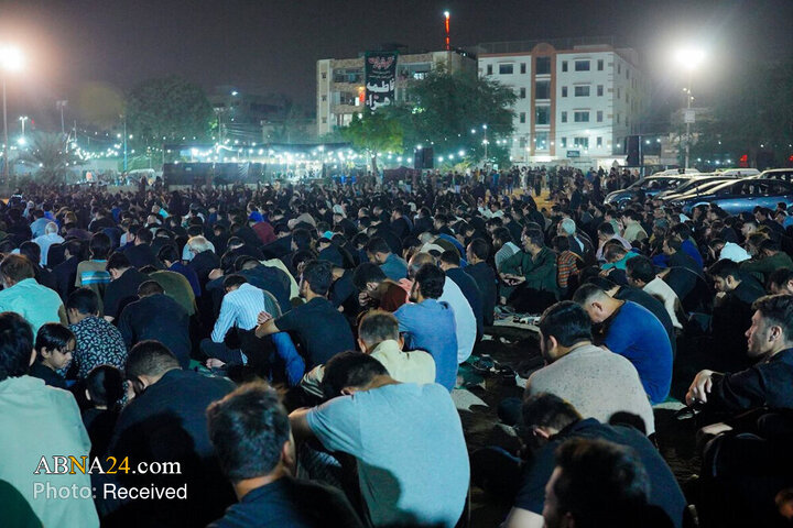 عکس خبری | حضور گسترده جوانان در مراسم شهادت حضرت زهرا(س) در پارک نشتر کراچی پاکستان