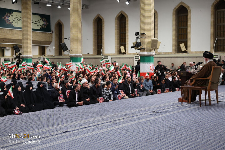 Informe fotográfico | Encuentro de estudiantes de secundaria y universitarios con el Líder de la Revolución Islámica