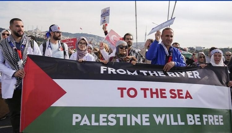 Istanbul Marathon shows solidarity with Palestinian people