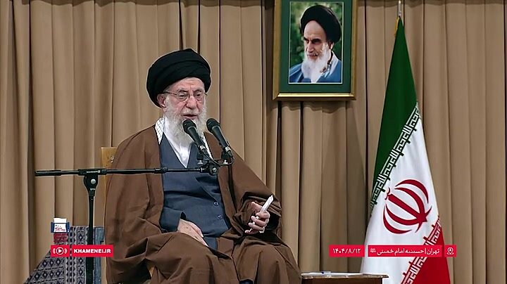 ویدیو |  توصیه رهبر انقلاب به جوانان: معرفت و آگاهی خود را افزایش دهید، حرکت علمی باید شتاب بگیرد