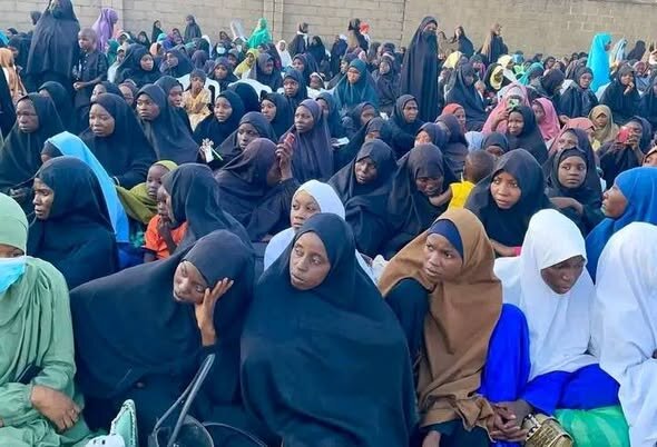 برگزاری جشن باشکوه میلاد حضرت زینب سلام‌الله علیها در نیجریه + تصاویر