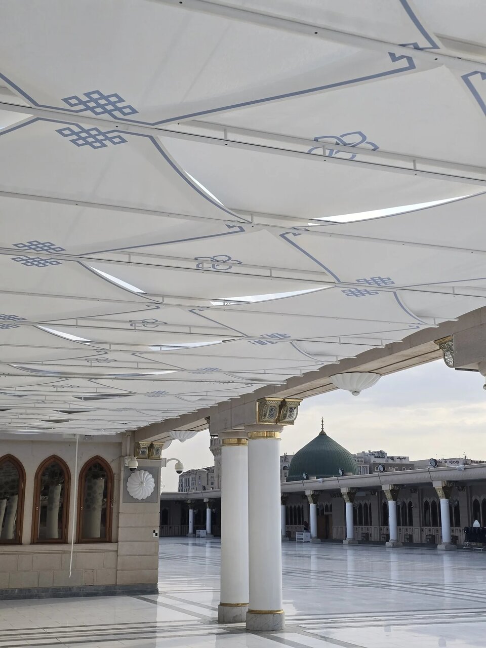 先知清真寺屋顶遮阳棚安装项目竣工 + 图片