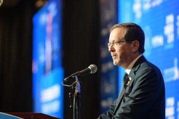 シオニスト政権大統領：私たちは再び断崖絶壁に立たされている