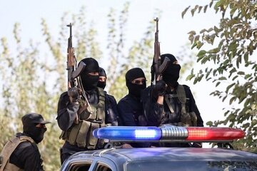 Түркијәнин дәстәкләдији Голани террор гүввәләри Дәмәшги ишғал етмиш Исраилә дејил Латакијада 2 мотосиклетчијә атәш ачыб; Әләви ҝәнҹ өлдүрүлүб