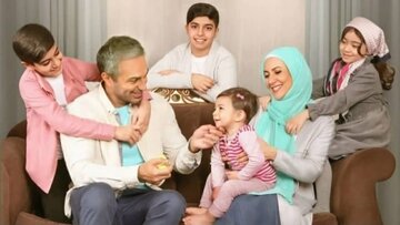 Эрониҳо чӣ хусӯсиёти ахлоқии доранд ?