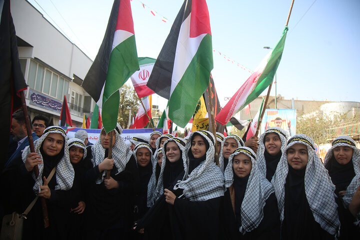 Photos: National Day Against Global Arrogance marked in Hazrat Masoumeh holy shrine
