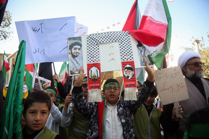 Photos: National Day Against Global Arrogance marked in Hazrat Masoumeh holy shrine