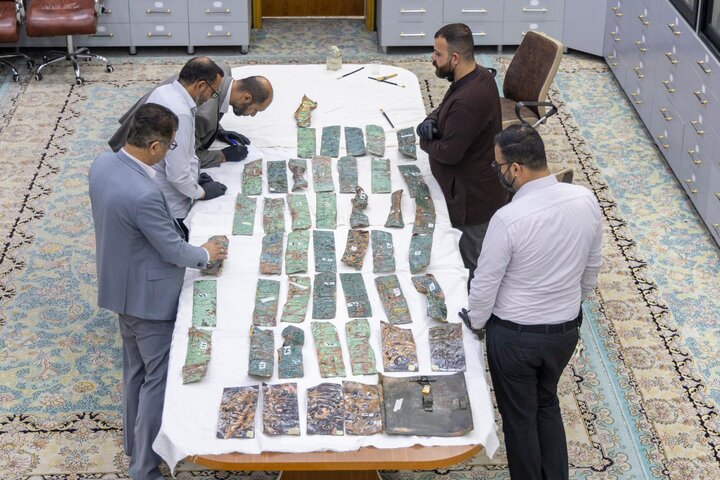 متحف الكفيل ينجز أعمال الصيانة والترميم لمقتنيات العتبة العسكرية المقدسة