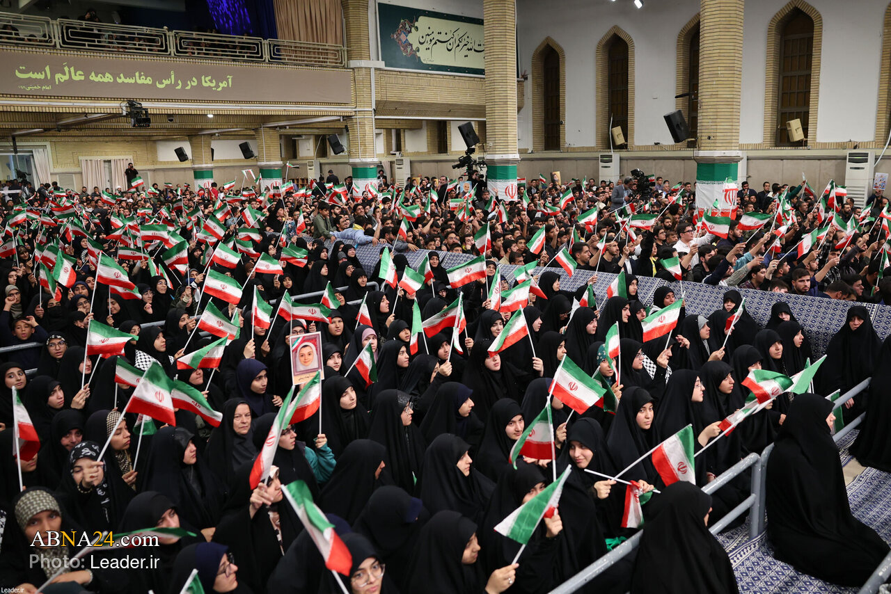 Rapora wêneyan | Hevpeyvîna xwendekarên dibistan û zanîngehan bi Rehberê e Giranqedr Şoreşê ra