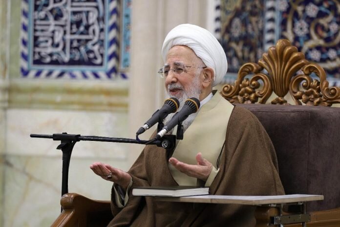 Ayatollah Javadi Amoli: Hazrat Zahra’s divine knowledge can only be understood through Quran, AhlulBayt