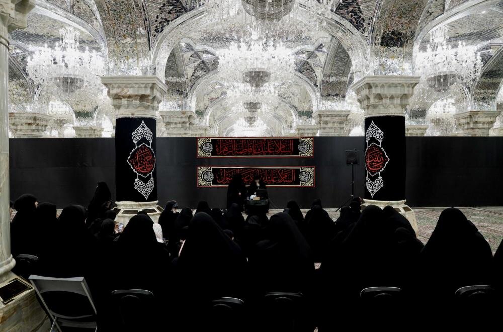 قسم الشؤون النسوية للعتبة العلوية تقيم مجلس عزاء باستشهاد السيدة "فاطمة الزهراء"(ع)