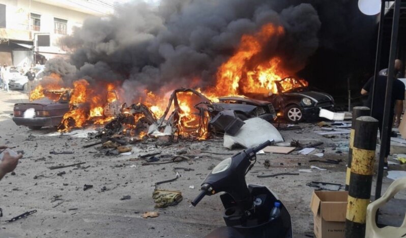 Siyonist Rejim Güney Lübnan’ı Vurdu: Nebatiye’de Şehitler ve Yaralılar Var