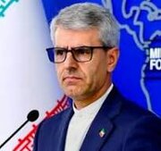 ईरान ने फ्रांस के दो नागरिकों को सशर्त रिहा किया 