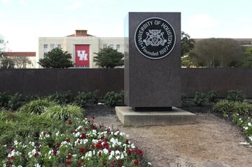 Quema del Corán en la Universidad de Houston; estudiantes musulmanes exigen acción inmediata de las autoridades