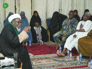 تصویری خبر || نائجیریا کی اسلامی تحریک کے رہنما شیخ ابراہیم زکزاکی نے ناساراوا کمیونٹی کے ایک وفد سے ملاقات