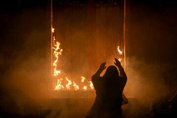 Фото Һесабат | Мәшһәддә Фатимијјә Ҝүнләриндә "Сыныг Ҹәваһир" Ритуал Тамашасы