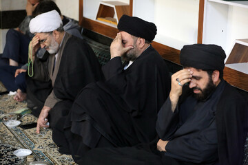 Marasimu za Maombolezo kwa Heshima ya Shahada ya Bibi Fatima (a.s) ziliandaliwa katika Jumuiya ya Kimataifa ya Ahlul-Bayt (a.s)