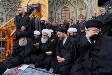 عکس خبری | حضور آیت‌الله بشیر النجفی در مراسم شهادت حضرت فاطمه زهرا(س) در حرم مطهر علوی