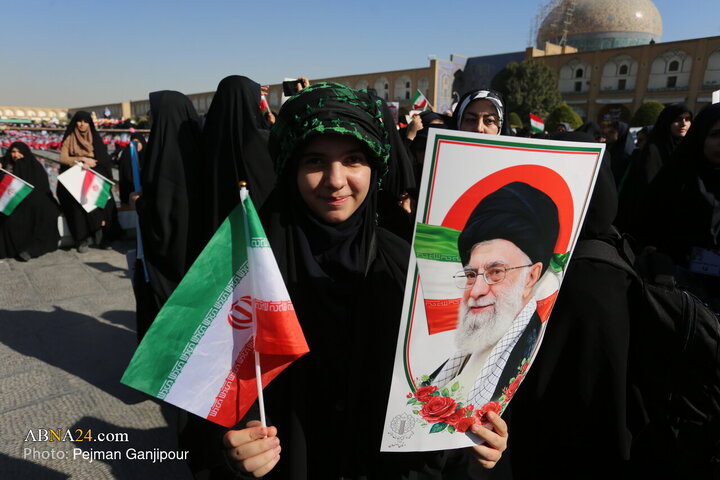 Photos: National Day Against Global Arrogance marked in Isfahan