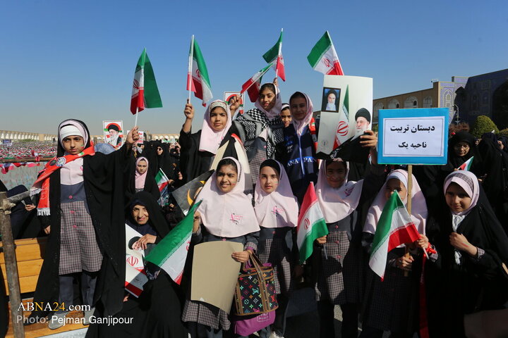 Photos: National Day Against Global Arrogance marked in Isfahan
