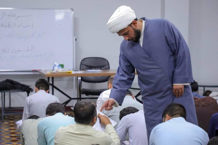 تقرير مصور/ اختتام دورة قرآنية في التلاوة لطلبة العلوم الدينية في النجف الأشرف