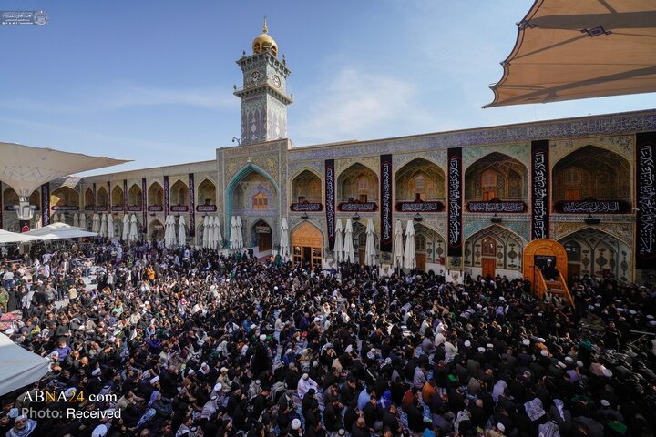 آیت‌الله العظمی بشیر نجفی در حرم مطهر علوی در مراسم شهادت حضرت فاطمه زهرا (س) شرکت کرد