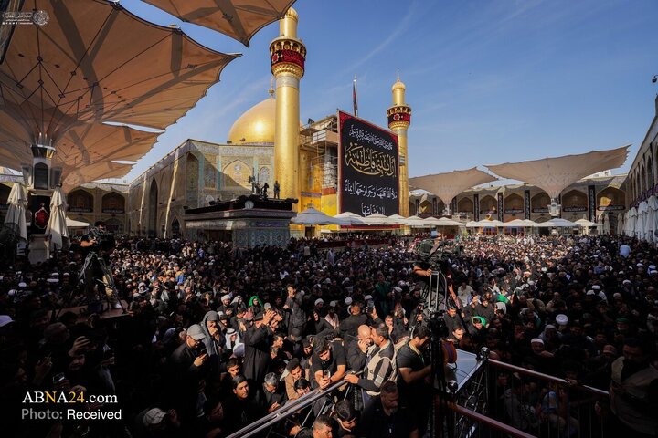 آیت‌الله العظمی بشیر نجفی در حرم مطهر علوی در مراسم شهادت حضرت فاطمه زهرا (س) شرکت کرد