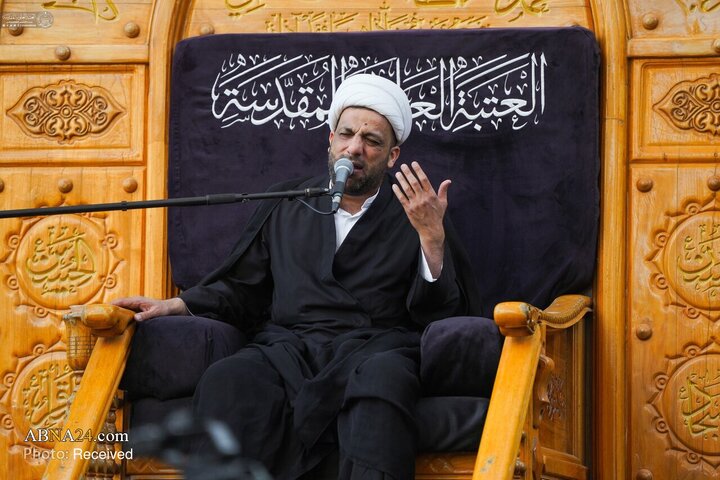 آیت‌الله العظمی بشیر نجفی در حرم مطهر علوی در مراسم شهادت حضرت فاطمه زهرا (س) شرکت کرد