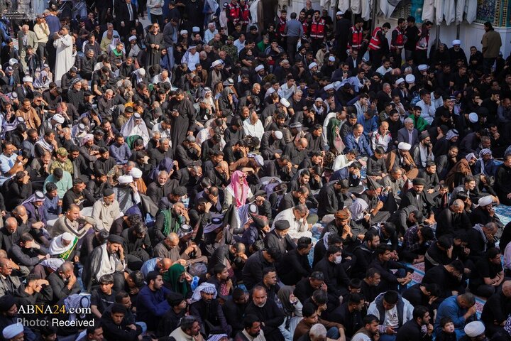 آیت‌الله العظمی بشیر نجفی در حرم مطهر علوی در مراسم شهادت حضرت فاطمه زهرا (س) شرکت کرد