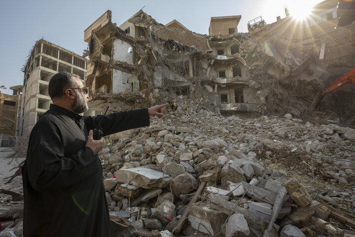 استمرار عمليات هدم الأبنية المحيطة بمرقد أبي الفضل العباس (عليه السلام)