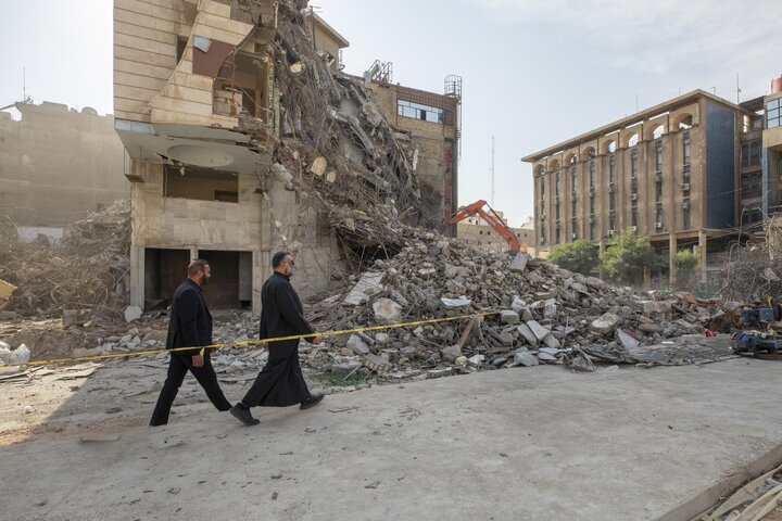 استمرار عمليات هدم الأبنية المحيطة بمرقد أبي الفضل العباس (عليه السلام)