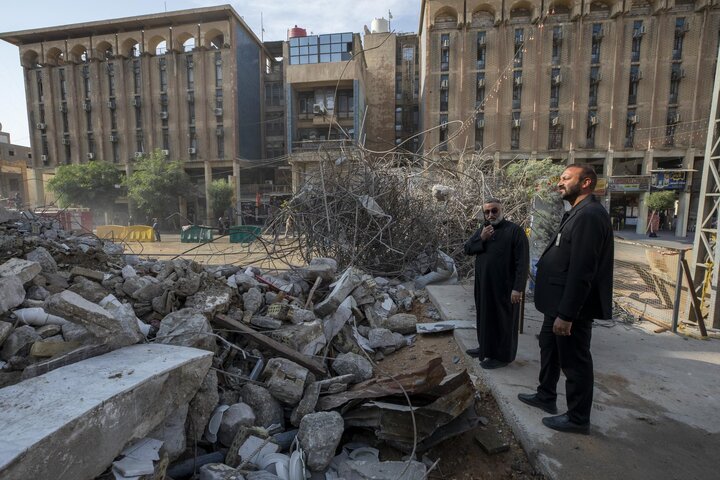 استمرار عمليات هدم الأبنية المحيطة بمرقد أبي الفضل العباس (عليه السلام)