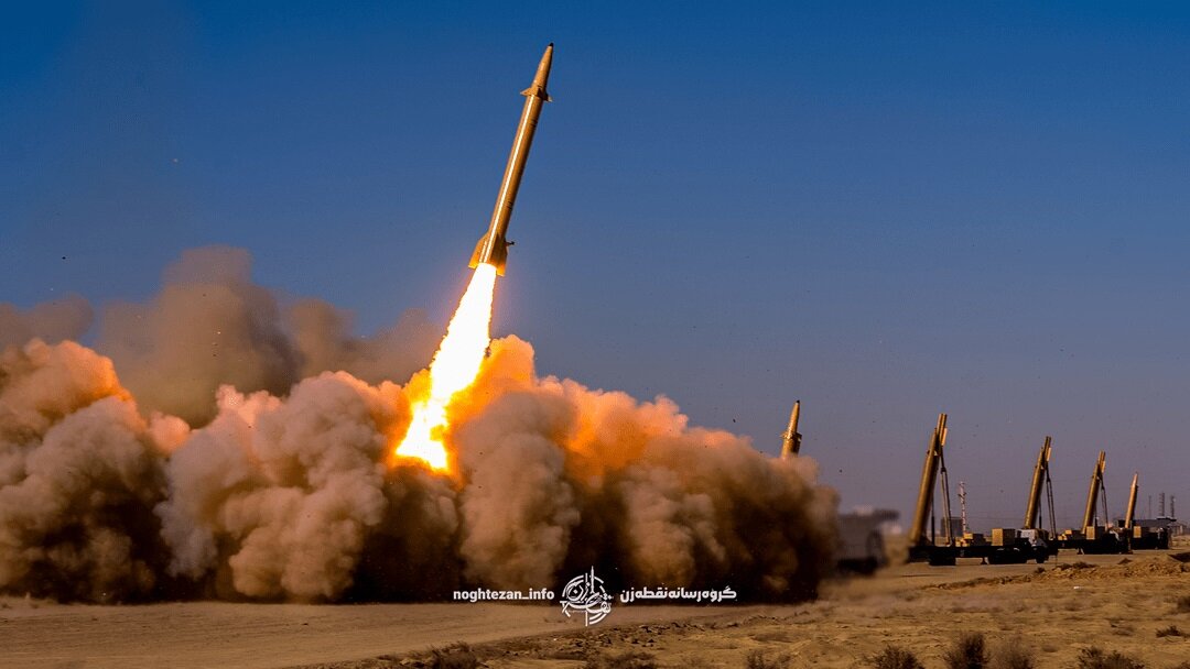 اسرائیل کے قلب پر داغے جانے کے لئے تیار، چھ ایرانی میزائل