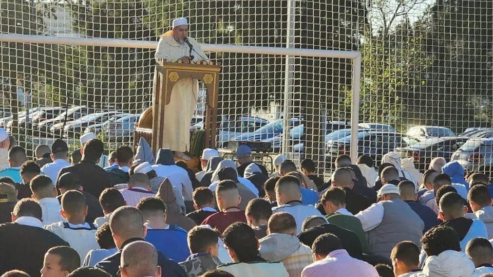 “Redkirina daxwaza misilmanên li Endelus (Spaniya) ji bo cîhkirina qebristanek taybet”