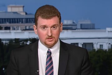 Basis of formation of Islamic Revolution is struggle against imperialism / Nuclear lie is Washington's tool to contain Iran