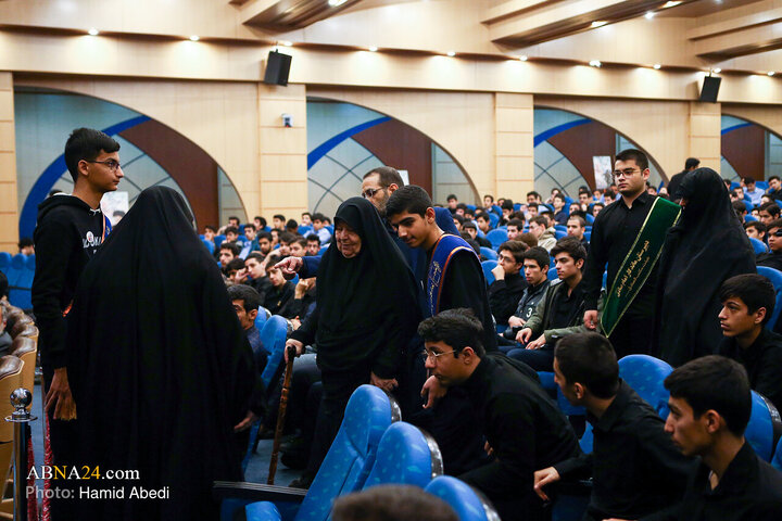 Photos: First Congress of Everlasting Martyrs of Qom Province