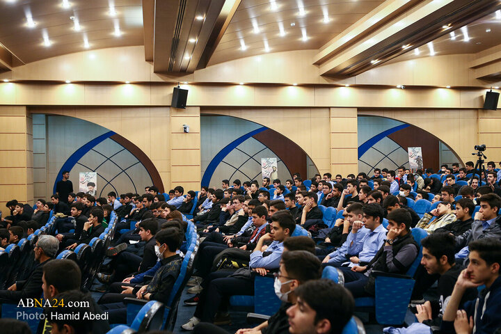 Photos: First Congress of Everlasting Martyrs of Qom Province